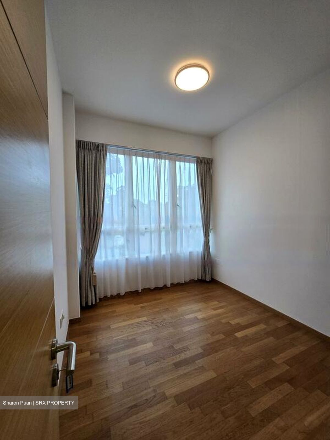 Vacanza @ East (D14), Condominium #565260931